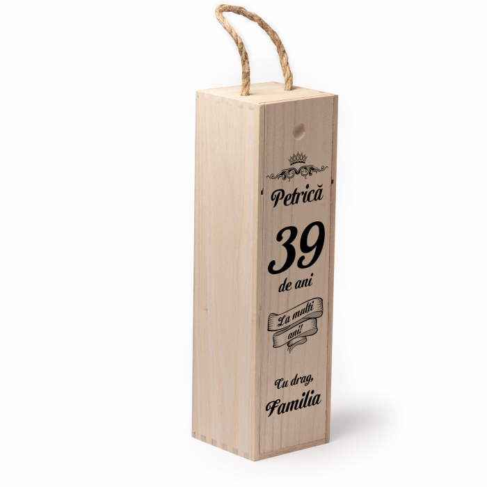 Cutie de vin personalizata cu model cu nume varsta si mesaj cu drag familia [2]