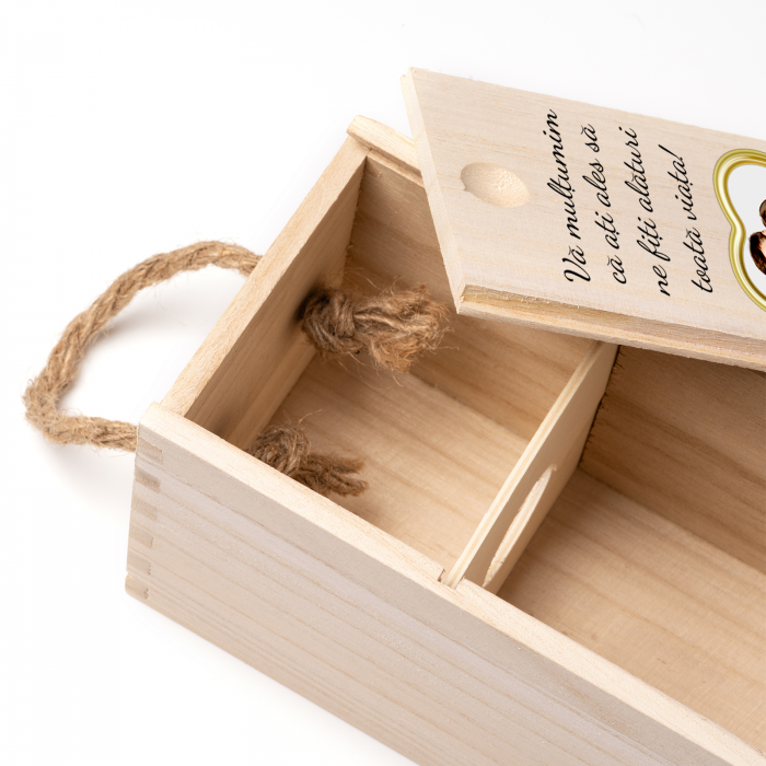 Cutie de vin personalizata cu model NASI cu o poza si text [3]
