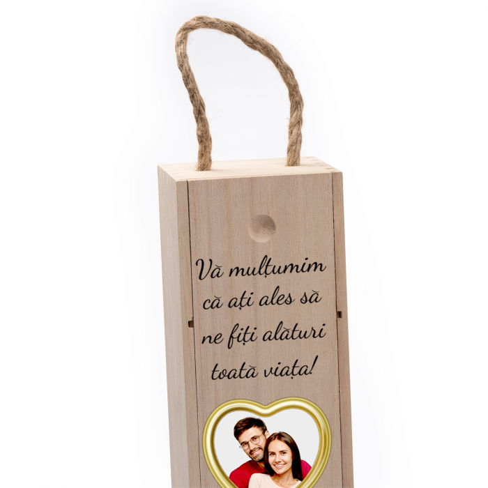 Cutie de vin personalizata cu model NASI cu o poza si text [4]