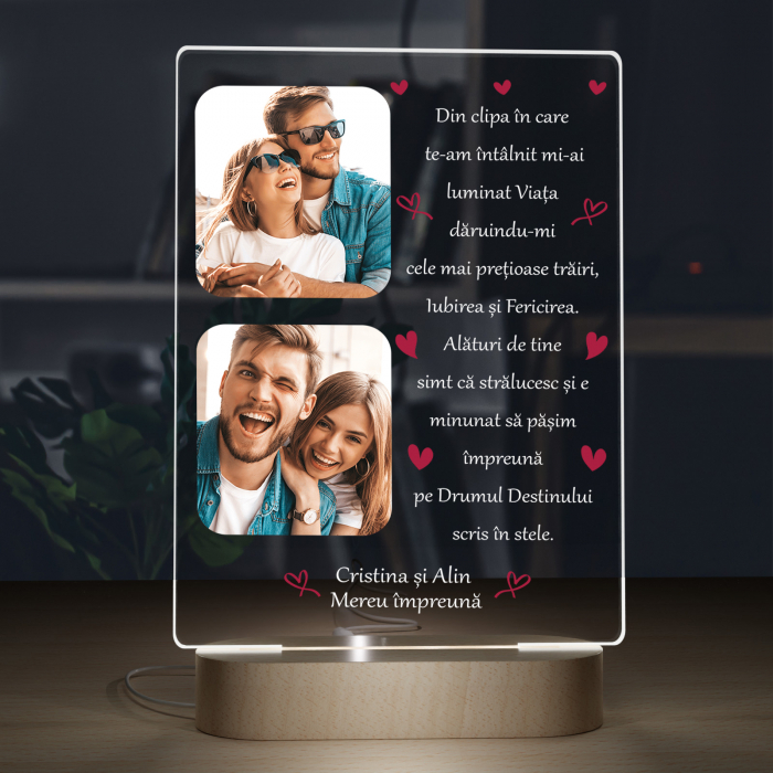 Lampa 3D iluminata cu baza din lemn model pentru indragostiti 2 poze si text [2]