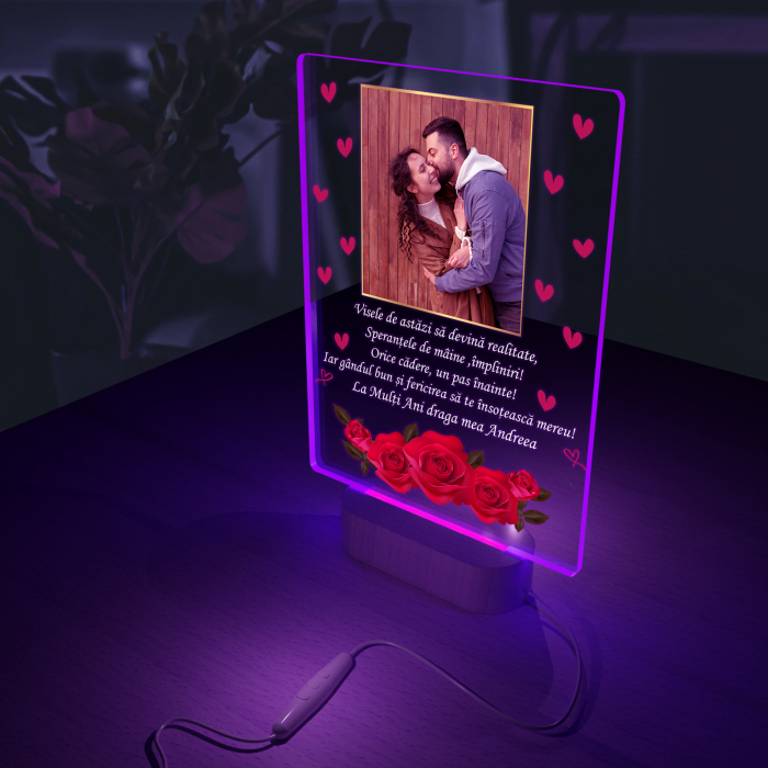 Lampa iluminata 3D cu baza din lemn model pentru iubita [5]