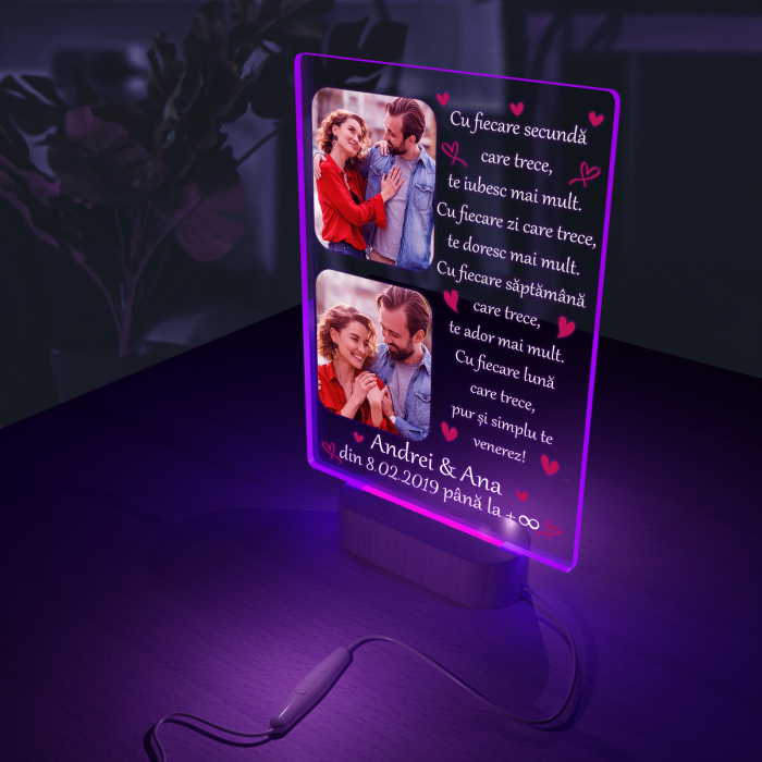 Lampa iluminata  3D cu baza din lemn 2 poze text si data, model pentru Indragostit [7]