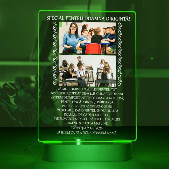 Lampa iluminata  3D cu baza din lemn 2 poze si text model pentru diriginta [4]