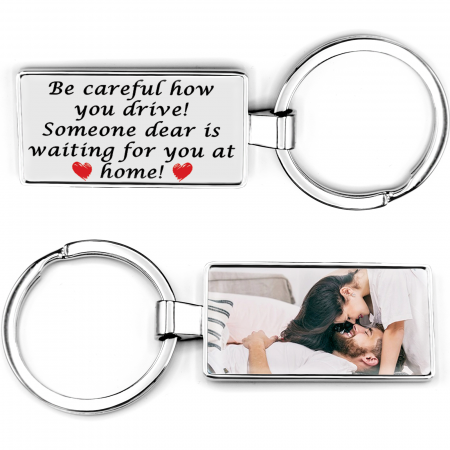 Breloc personalizat cu poza si "Be careful" [2]