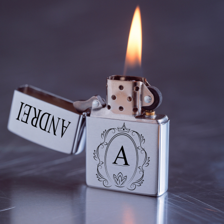 Bricheta personalizata cu initiala si nume [2]