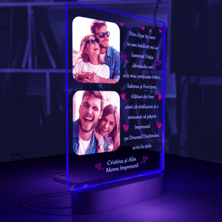Lampa 3D iluminata cu baza din lemn model pentru indragostiti 2 poze si text [4]