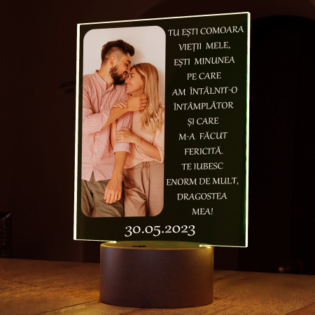 Lampi 3D personalizate - Lampa 3D luminoasa personalizata cu poza si text Iubirea vietii mele