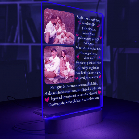 Lampa iluminata  3D cu baza din lemn 2 poze si text model Sunt un bebe super tare [4]