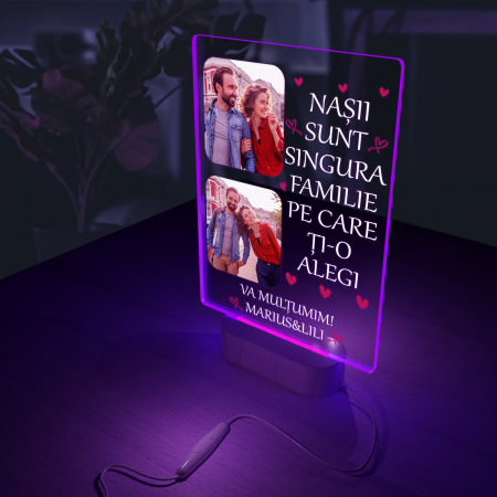 Lampa iluminata 3D cu baza din lemn 2 poze si text model pentru Nasi