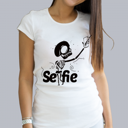 Tricouri Amuzante - Tricou SELFIE