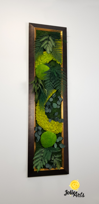 Tablou Amazon Vertical – Licheni, Mușchi și Plante Naturale Stabilizate – Ramă Patinată cu Inserții Aurii [4]