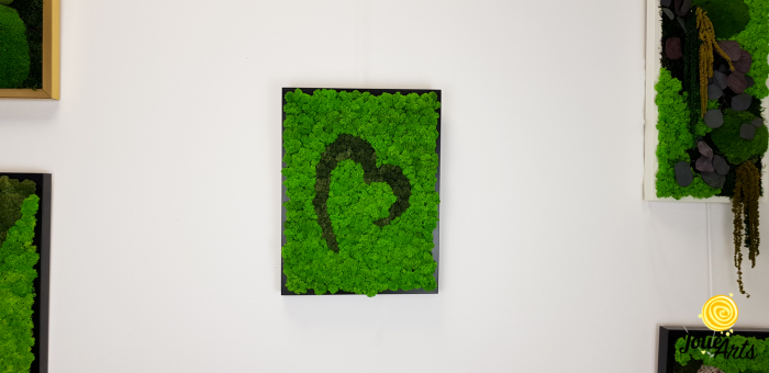 Tablou licheni naturali stabilizați, model Inimă Stilizată Jolie Arts, două nuanțe de verde [3]