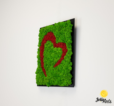 Tablou Inimă Stilizată Roșie – Licheni Naturali, Contrast Verde [1]