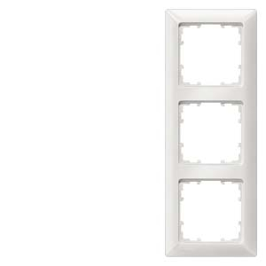 Ultraterminale (prize, intrerupatoare) - Rama tripla, 3 aparate, gama DELTA line