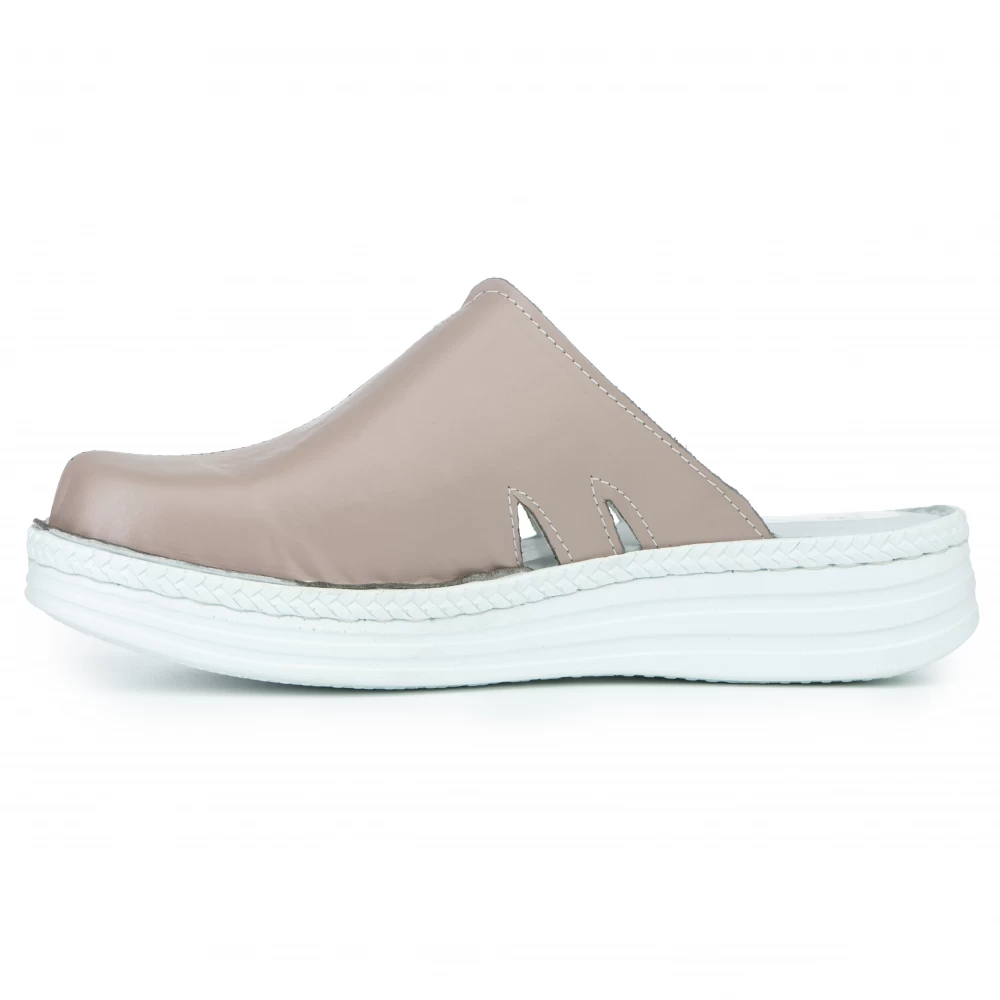Saboti piele naturala 4013 latte [2]