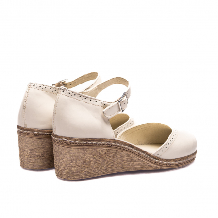 Pantofi din piele naturala 242 crem [5]
