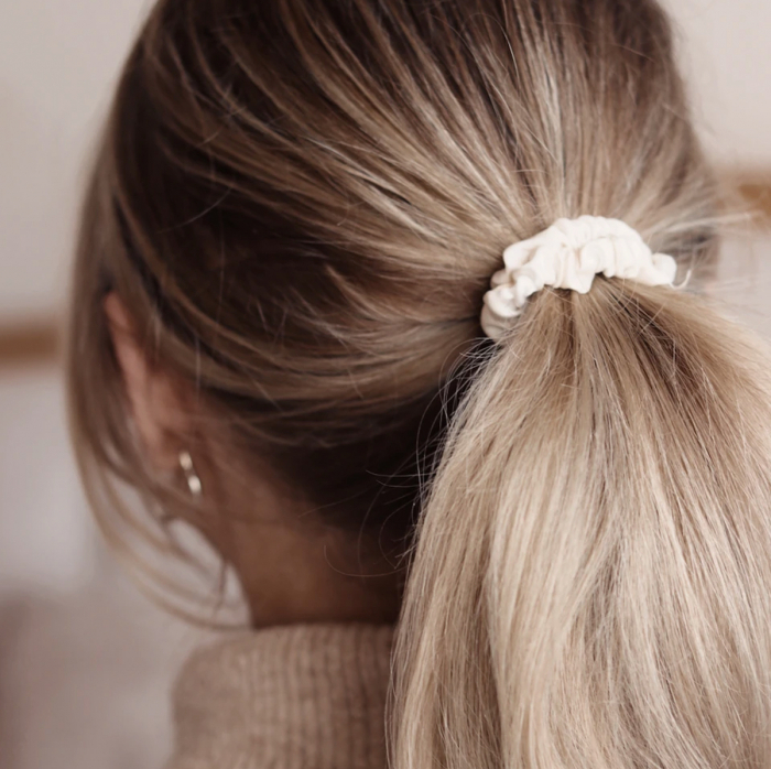 Set 6 elastice par (Scrunchies) - Alb/Caramel/Negru [2]