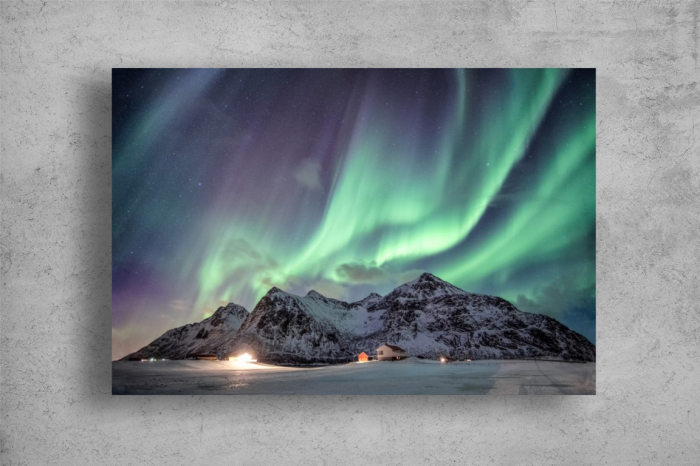 Tablou Canvas - Aurora boreala deasupra muntilor inzapeziti [2]