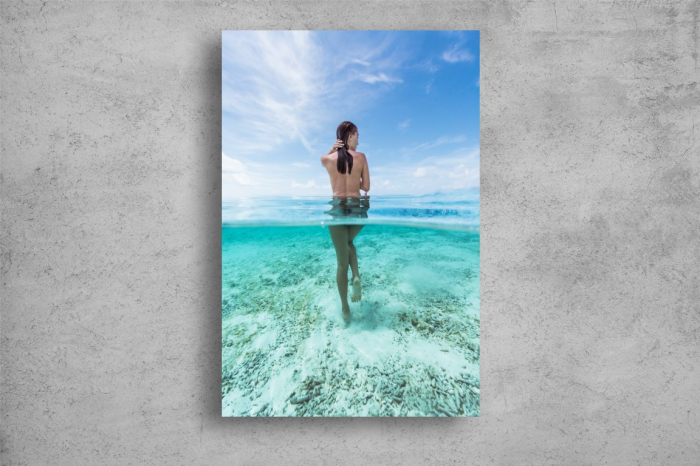 Tablou Canvas - Femeie nud in apa [2]