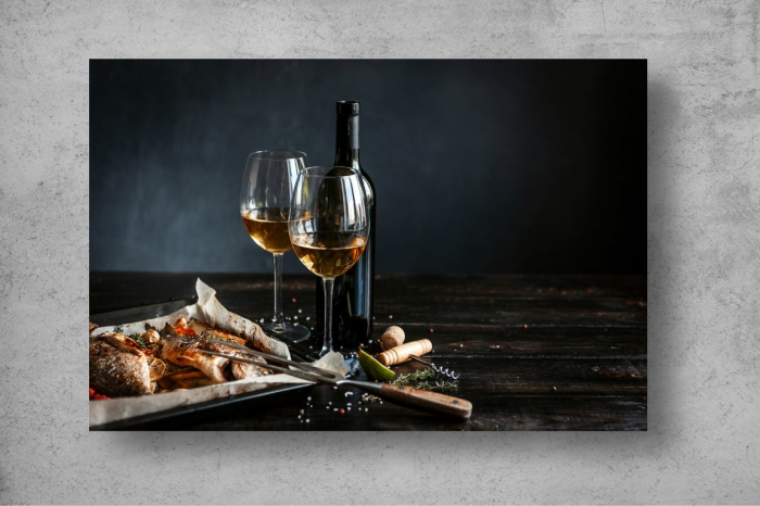 Tapet Premium Canvas - Peste pe platou cu vin [2]