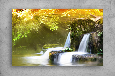 Tablou Canvas - Cascada la rasarit [1]