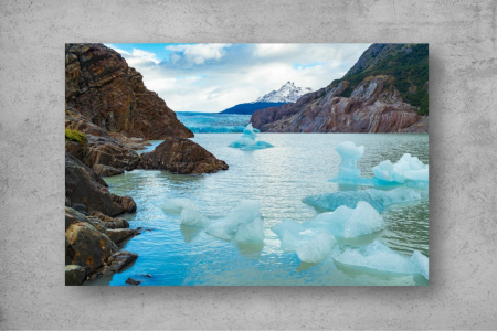 Tablou Canvas - Micul iceberg din Patagonia [1]