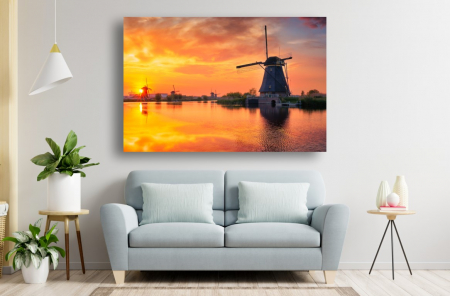 Tablouri Canvas cu peisaje - Tablou Canvas - Morile la malul lacului in lumina rasaritului