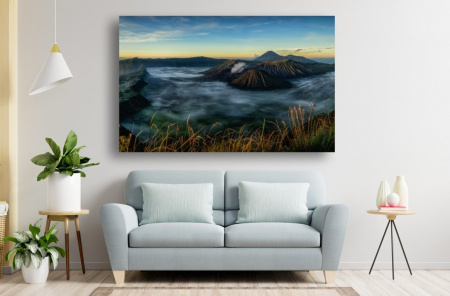 Tablouri Canvas cu peisaje - Tablou Canvas - Muntii vulcanici la rasarit