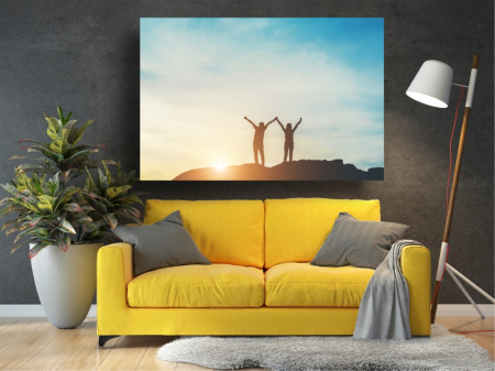 Tablouri Canvas Motivationale - Oameni fericiti in varful muntelui [1]