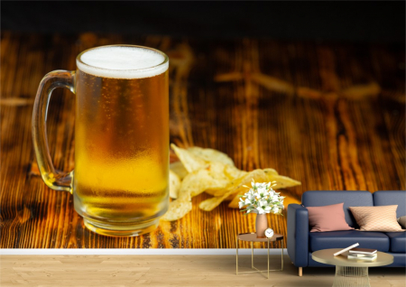 Food&drinks - Tapet Premium Canvas - Halba de bere si chipsuri pe platou de lemn