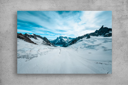 Tapet Premium Canvas - Muntele acoperit de zapada sub cerul albastru [1]