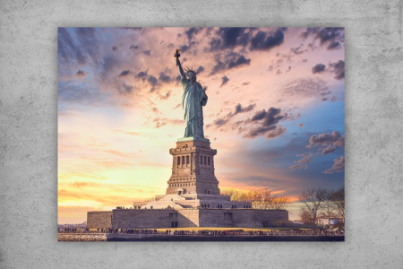 Tapet Premium Canvas - Statuia Libertatii la apusul soarelui [1]