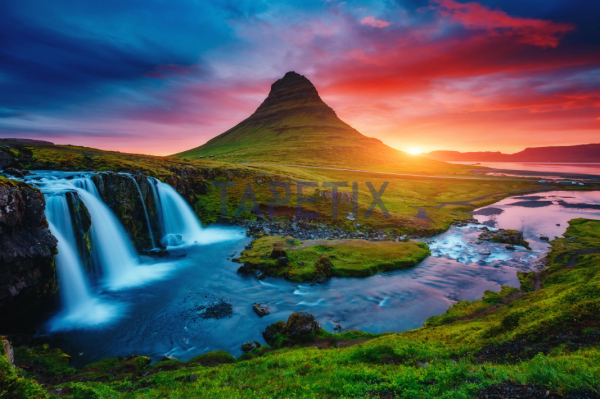 Tablou Kirkjufell Volcano [4]