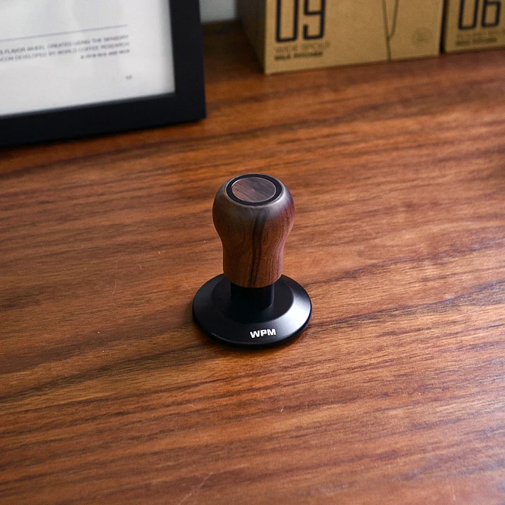 WPM Tamper dinamometric D58mm - Negru cu lemn [4]