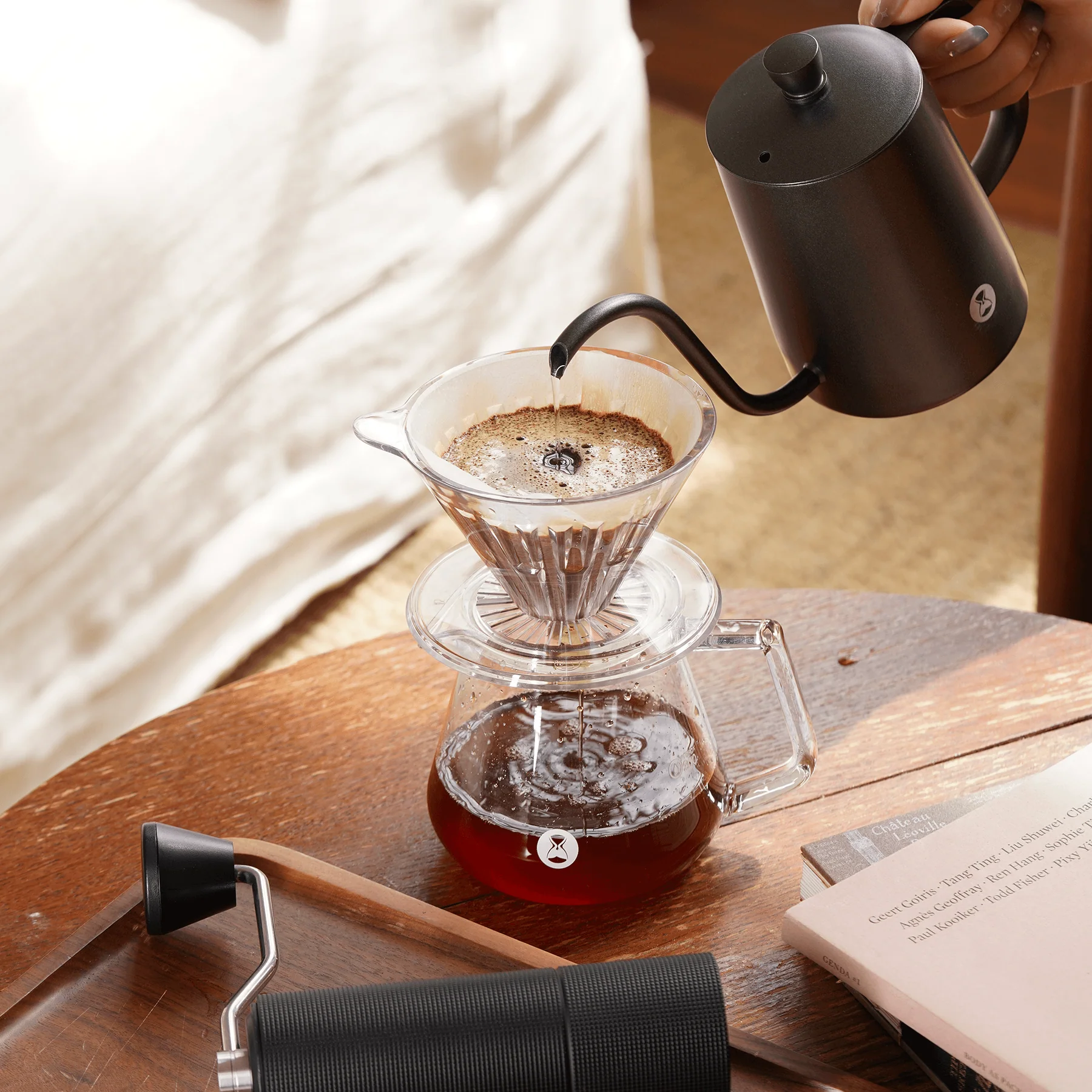 Timemore Brewer Set Crystal Eye cu Dripper Plastic PCTG 02 + Server 600ml - Negru Transparent [3]