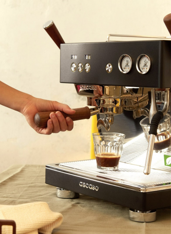 RESIGILAT Ascaso Baby T Plus – Espressor premium pentru acasa cu pompa rotativa, control debit si sistem Multi Thermoblock – Negru [1]