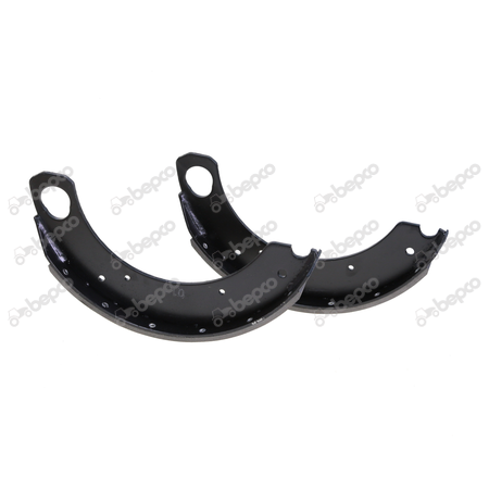 1. Piese & Accesorii Tractoare - Kit saboti frana Massey Ferguson 30/403-1