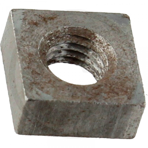 Tipuri de tractoare: DED 3, D 320, D 322, D 324, D 326, DGD 4, D 430, D 432, D 436, D 439, D 440, 323, 353, 383, 423, 433, 453, 533, 633, 733, 833 - 65240C1 Piulita cutie Case IH