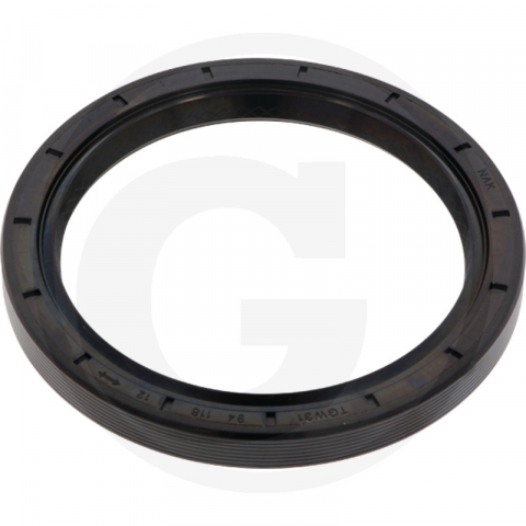 Tipuri de tractoare: CS100, CS110, CS120, CS130, CS150, CVX1135, CVX1145, CVX1155, CVX1170, CVX1190, CVX120, CVX130, CVX150, CVX170 - 190003070116 Simering PTO