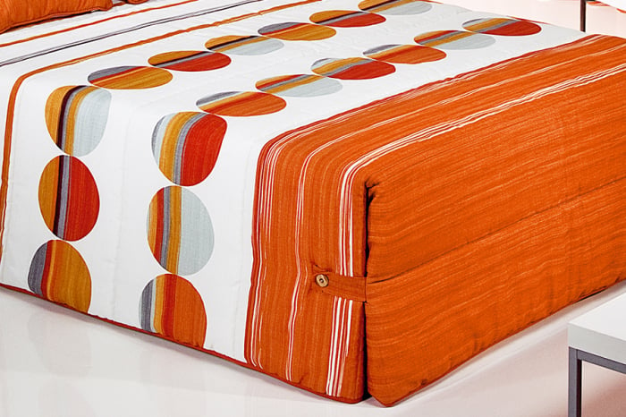 Cuvertura matlasata SIPO 02 portocaliu, dimensiune 235 cm x 270 cm [2]