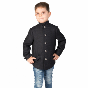 Sacouri - Sacou de lână (100%), slim fit cu guler tip tunică. Închidere cu nasturi. Buzunare laterale ascunse. Sacoul este dublat cu o captușeală asortată, crem cu buline mici negre.  Ţesătura fină, plăcută la purtat și croiala modernă îl vor ajuta pe copilul dumneavoatră să se simtă excepțional cu orice ocazie.