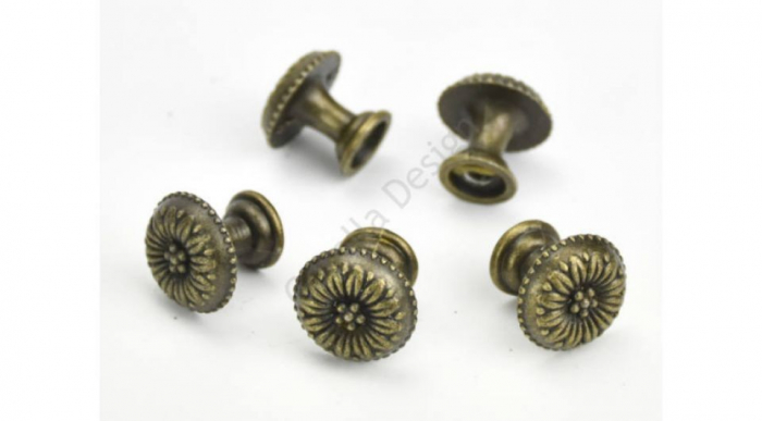 Buton mobila mini 1.6 x 1.5 cm [2]