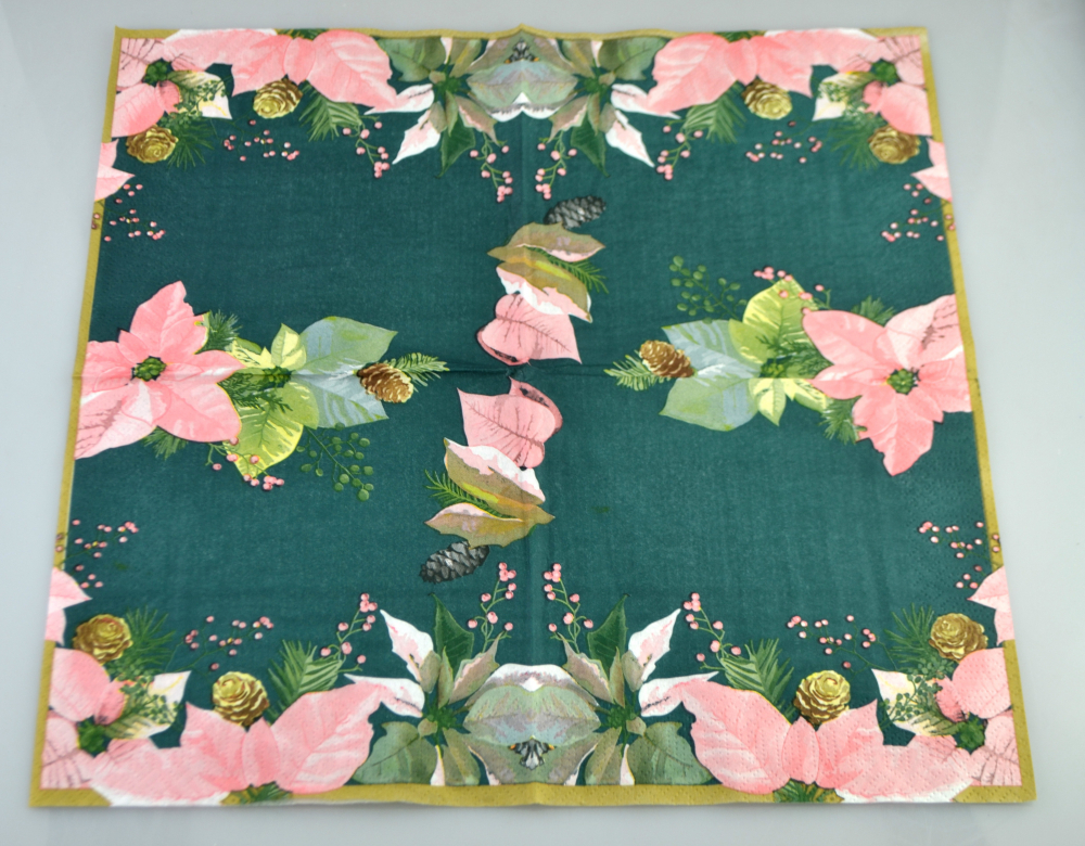 Servetel decorativ craciunita roz 30 x 30 cm [2]