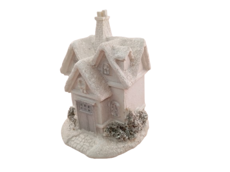 Casuta alba cu LED 6*7*10 cm [2]