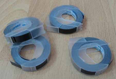 Etichetare - Dymo banda plastic 9mm*3m, tk10 negru