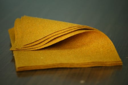 Fetru si Lana - Fetru A4 IDEA (60% lână, 40% viscoză)- ocru