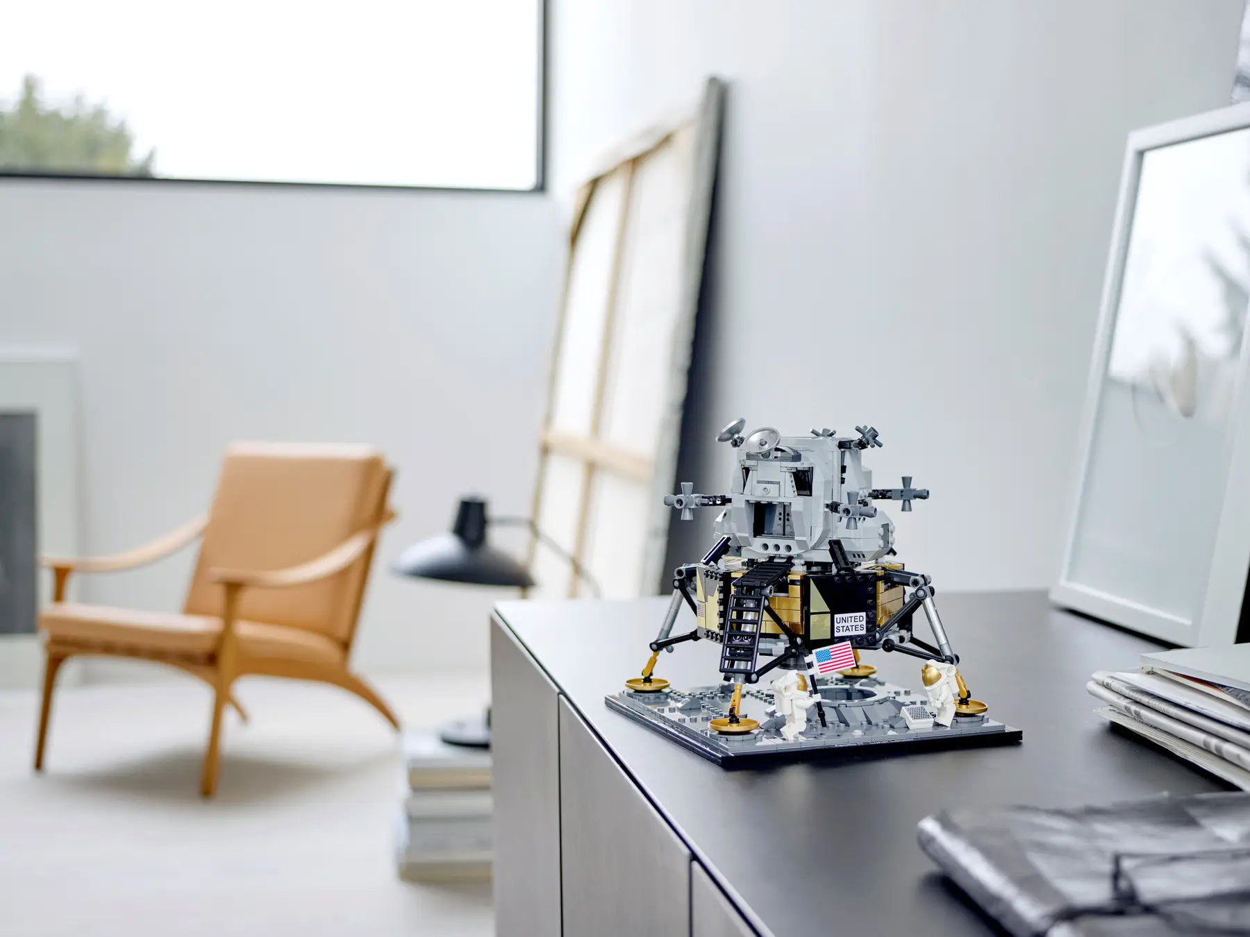 LEGO Creator Expert - NASA Apollo 11 Lunar Lander 10266, 1087 piese [8]