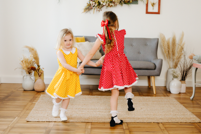 Rochie rosie cu buline albe TinTin Shop [4]