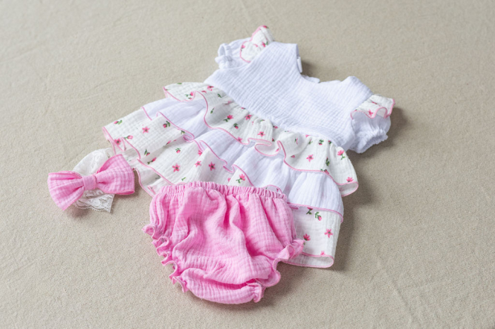 Rochie din Muselina cu Bobocei Roz [3]