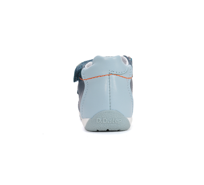 Sandale din piele naturala, flexibile pentru primii pasi G111-61843B in culoarea albastru pentru baieti [4]